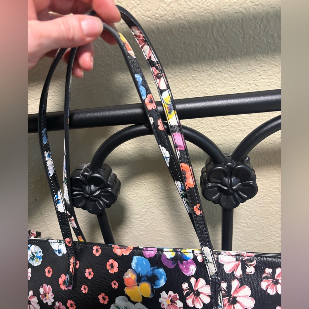 Floral Black Vinyl Carry-on Tote Bag - Picture 4 of 12